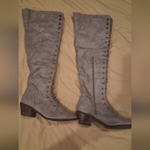 Stylish Gray Knee-High Women's Boots